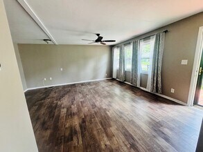 4313 Alder Dr in Hilliard, OH - Foto de edificio - Building Photo