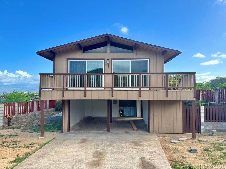 785 Olena St in Wailuku, HI - Building Photo