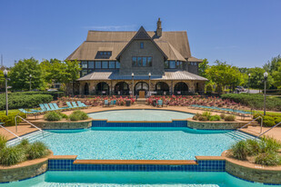 Creekside of Auburn Apartments