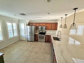 250 N 102nd Pl in Mesa, AZ - Building Photo - Building Photo