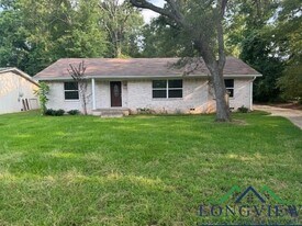 506 Peterson Rd in Kilgore, TX - Building Photo