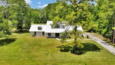 100 Redbud Woods Trail in Palatka, FL - Building Photo - Building Photo