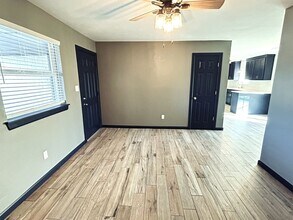 2114 Allenhurst St in Norman, OK - Building Photo - Building Photo