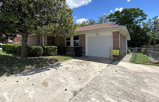 2306 Poage Ave in Killeen, TX - Foto de edificio - Building Photo