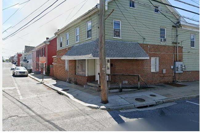 511 Salem Ave Building, Unit 511 Salem Ave Unit