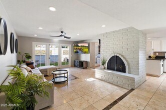 7802 E MacKenzie Dr in Scottsdale, AZ - Building Photo - Building Photo