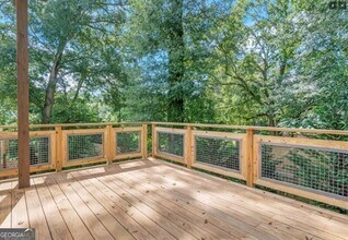 740 Belt Loop SE in Atlanta, GA - Building Photo - Building Photo