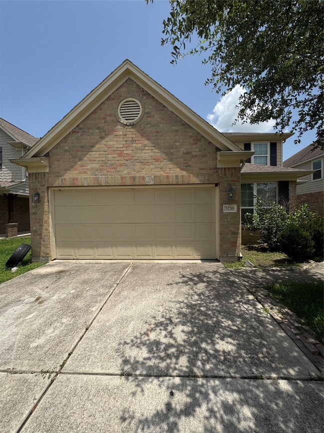 property at 5239 Rio Dr