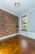 East 1st Street in New York, NY - Building Photo - Building Photo