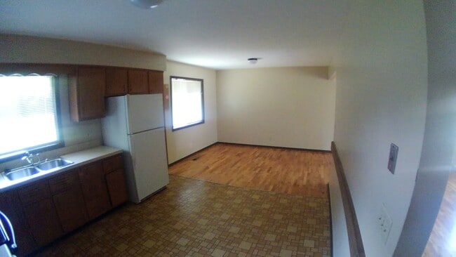 1536 Linden St in East Lansing, MI - Building Photo - Building Photo