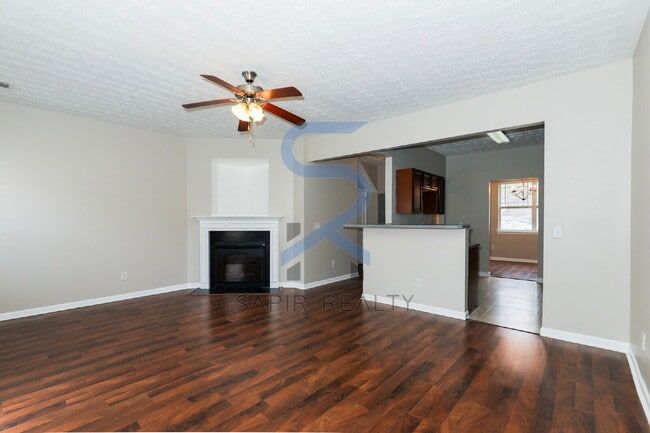 6212 Ellenwood Dr in Rex, GA - Building Photo - Building Photo