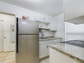 616 SW 8th Ave in Homestead, FL - Building Photo - Building Photo