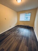8025 Elaine Ct in Norfolk, VA - Building Photo - Building Photo