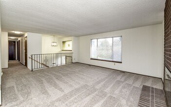 1214 S Geiger St in Tacoma, WA - Building Photo - Building Photo