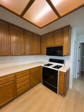 8163 Gualala Ct in Sacramento, CA - Building Photo - Building Photo