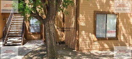 1672 W Park Wood Ln in Tucson, AZ - Building Photo - Building Photo