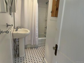 40 W Garden St in Rhinebeck, NY - Building Photo - Building Photo