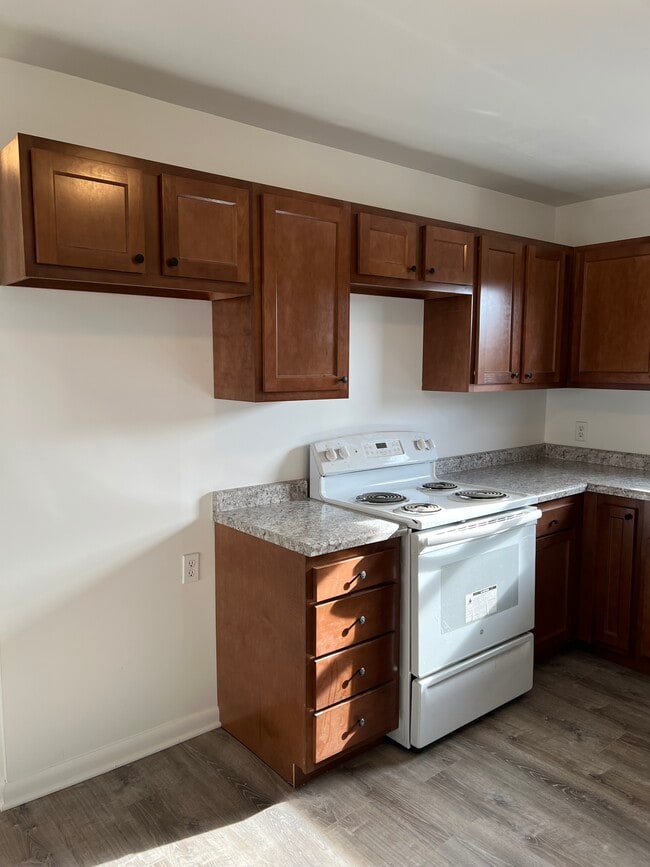 property at 611 Fulmer Ave