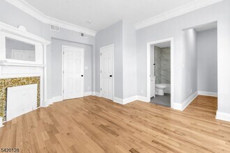 157 Fairmount Ave in Newark, NJ - Foto de edificio - Building Photo