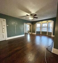 487 Mercer St, Unit 2nd Fl Apt in Jersey City, NJ - Building Photo - Building Photo