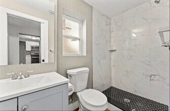2150 Morehouse Rd, Unit Rooms for Rent in Jacksonville, FL - Foto de edificio - Building Photo
