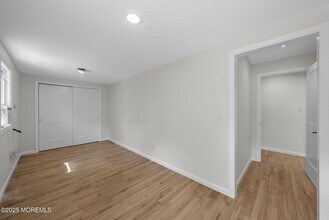 3 Park Pl in Helmetta, NJ - Building Photo - Building Photo