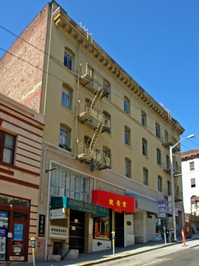 819-831 Sacramento in San Francisco, CA - Foto de edificio - Building Photo