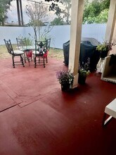 710 Dobbins St in West Palm Beach, FL - Building Photo - Building Photo