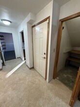 524 N Klevin St in Anchorage, AK - Building Photo - Building Photo