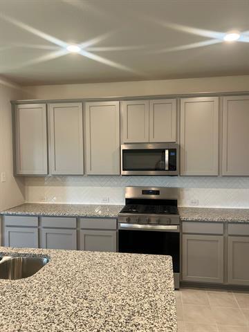820 Jacquelyn Dr in Little Elm, TX - Building Photo - Building Photo