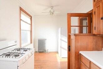 4826 W Addison St in Chicago, IL - Building Photo - Building Photo