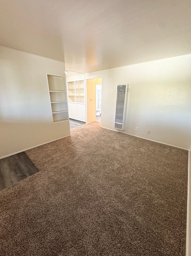3652 Gayle Way in North Highlands, CA - Building Photo - Building Photo