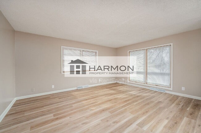 8514 W 9th St N in Wichita, KS - Building Photo - Building Photo