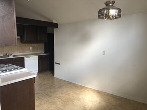 11 Grandview Rd in Fairfield, CT - Building Photo - Building Photo