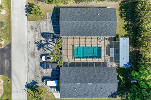 4225 SE 19th Ave, Unit Serenity in Cape Coral, FL - Building Photo