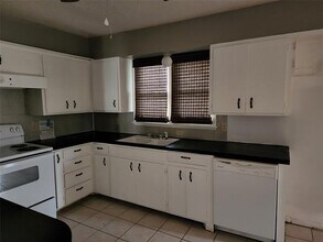 3367 Parkcrest Dr in Abilene, TX - Building Photo - Building Photo
