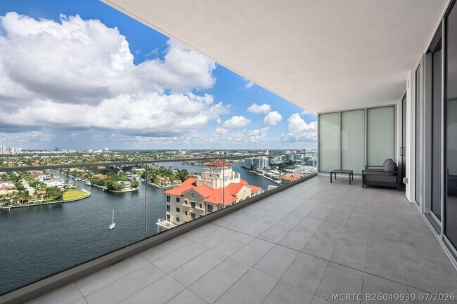 property at 153 N Seabreeze Blvd
