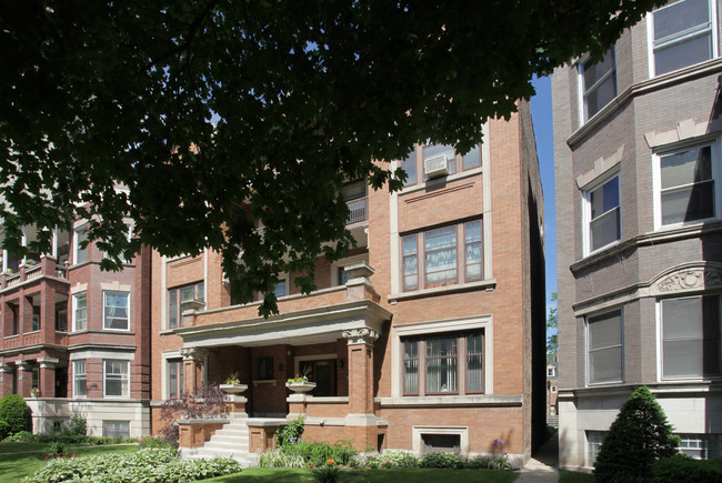 5437-5439 S Cornell Ave in Chicago, IL - Building Photo - Building Photo