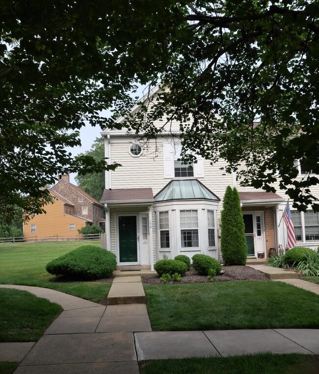 170 Leedom Way, Unit 21
