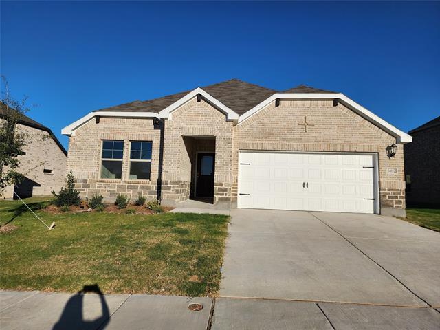 14032 Corvus Dr in Haslet, TX - Foto de edificio