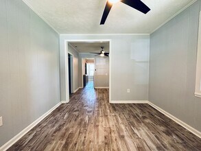 90 Hampton St in Asheville, NC - Building Photo - Building Photo