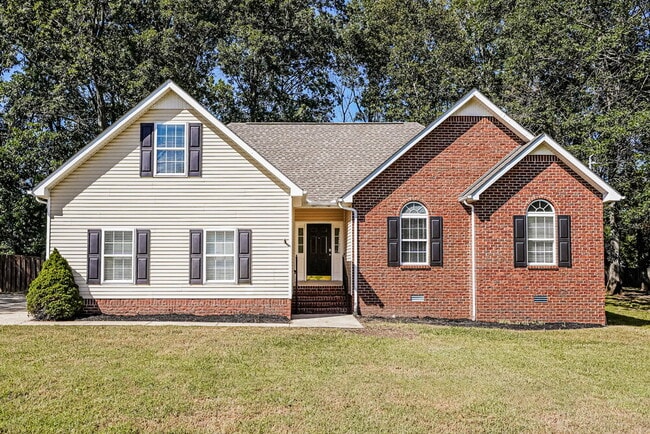 property at 318 Gatewood Dr