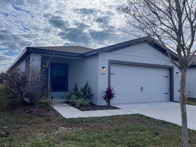 5755 Deep River Ave in Palm River-Clair Mel, FL - Building Photo - Building Photo