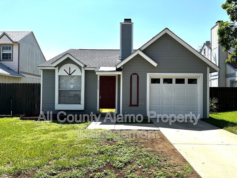 7527 Alverstone Way in San Antonio, TX - Building Photo