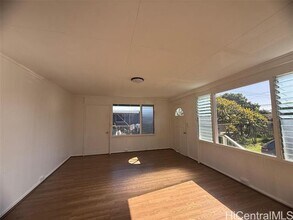 84-1064-1064 Lahaina St in Waianae, HI - Building Photo - Building Photo