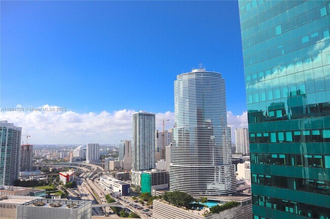 property at 200 Biscayne Blvd Way