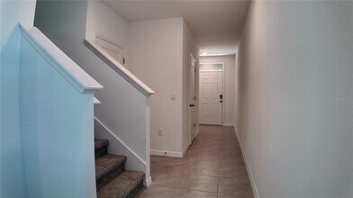 33142 Osprey Peak Wy in San Antonio, FL - Building Photo - Building Photo