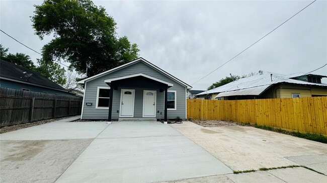 6725 Avenue K in Houston, TX - Building Photo - Building Photo