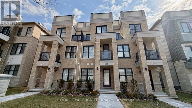 1555 Green Rd in Bowmanville, ON - Building Photo - Building Photo