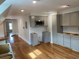 18 Colberg Ave, Unit 3 in Boston, MA - Building Photo